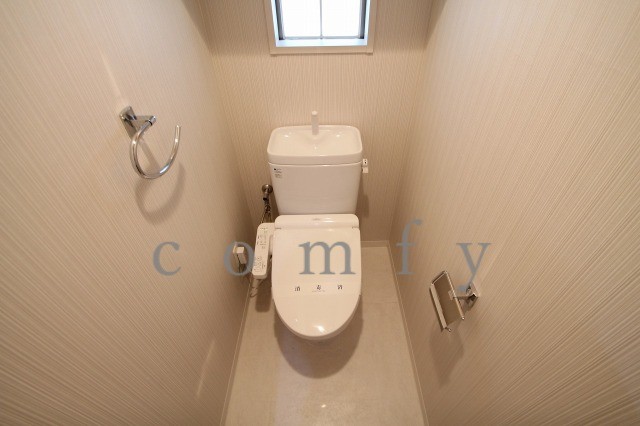 トイレ　ウォシュレット付きトイレ