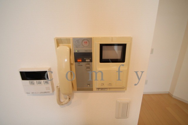 セキュリティ　安心のＴＶモニターホン