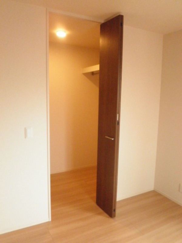 収納　図面と現状に相違がある場合には現状を優先