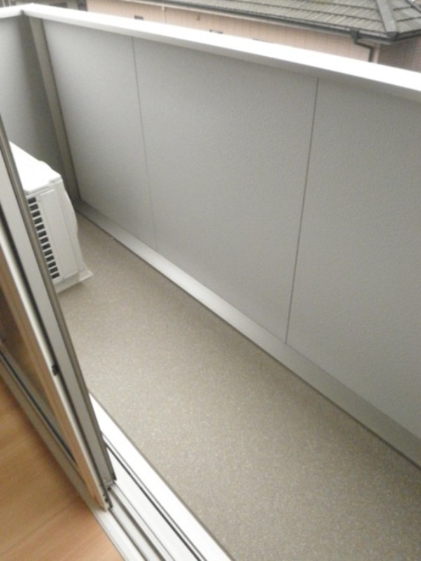 バルコニー　図面と現状に相違がある場合には現状を優先