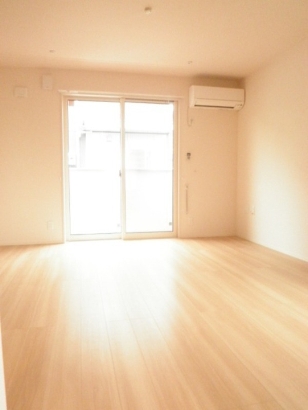 居室・リビング　図面と現状に相違がある場合には現状を優先