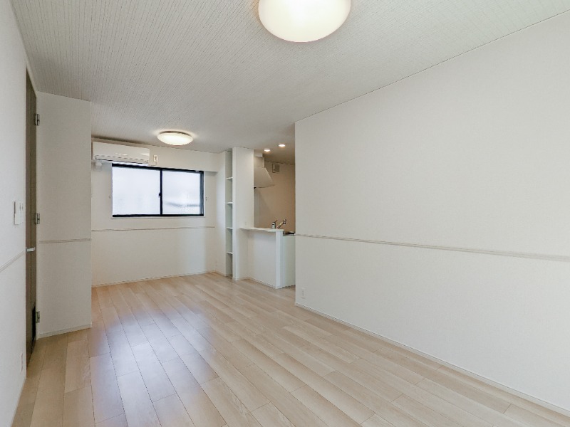 居室・リビング　図面と現状に相違がある場合には現状を優先