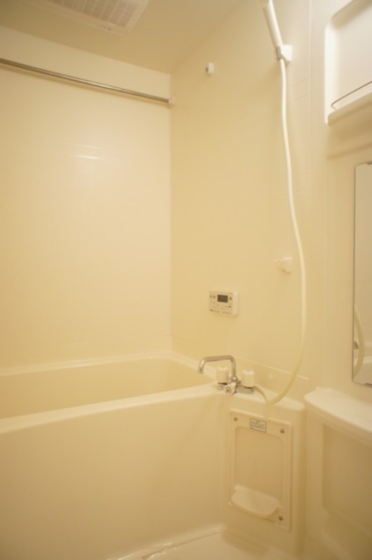 バス・シャワールーム　図面と現状に相違がある場合には現状を優先