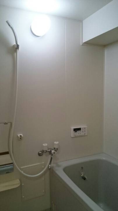 バス・シャワールーム　浴室