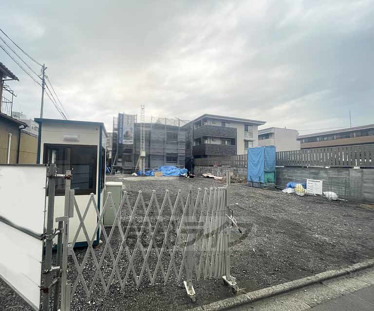 その他　・建築中