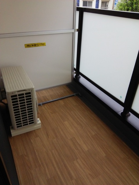 バルコニー　バルコニー