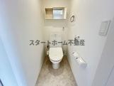 トイレ　シンプルで使いやすいトイレです