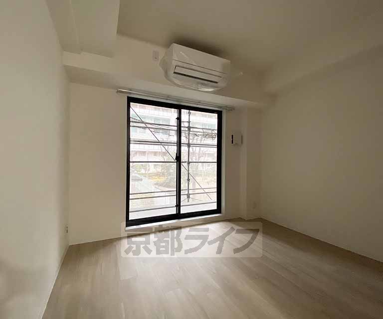 居室・リビング　２０２６年築、設備充実物件