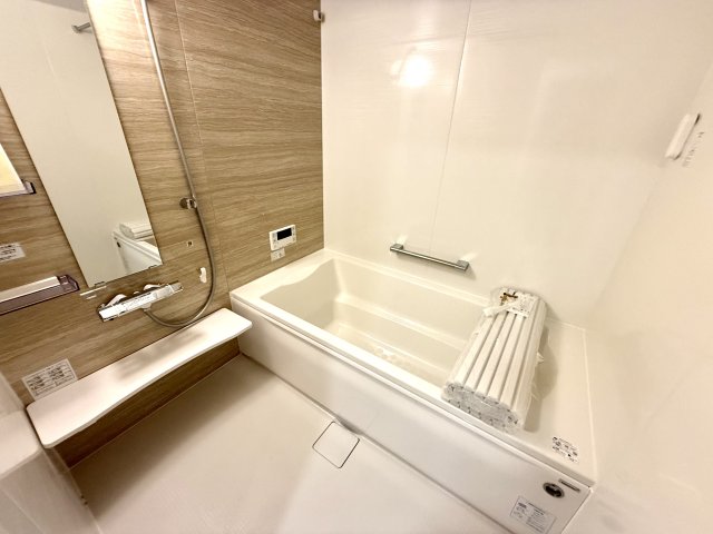 バス・シャワールーム　1616サイズの浴室でゆったり♪