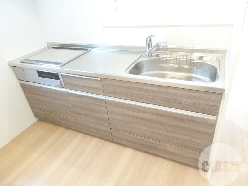 キッチン　効率よくお料理できる３口ＩＨ付き♪