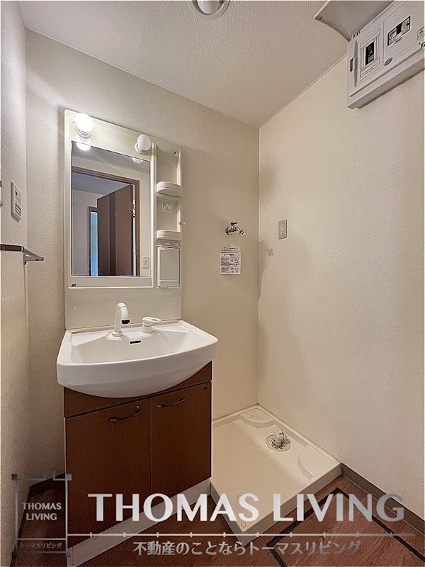 洗面設備　洗面台御座いますよ。