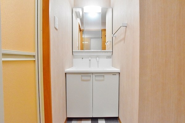 洗面設備　★朝の身支度はココから♪洗髪洗面化粧台★