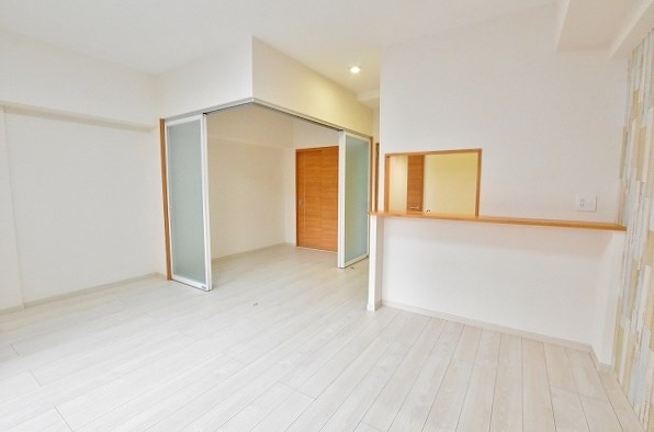 居室・リビング　★ＬＤＫ12.8帖★