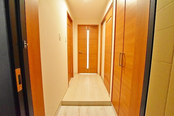 玄関　★来客者からのプライバシーを守る玄関ホール★