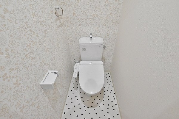 トイレ　★温水洗浄便座付トイレ★