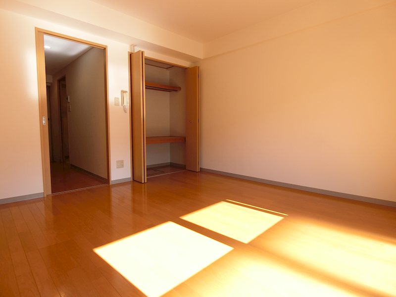 その他部屋・スペース　たっぷり日差しの入る日当りの良いお部屋