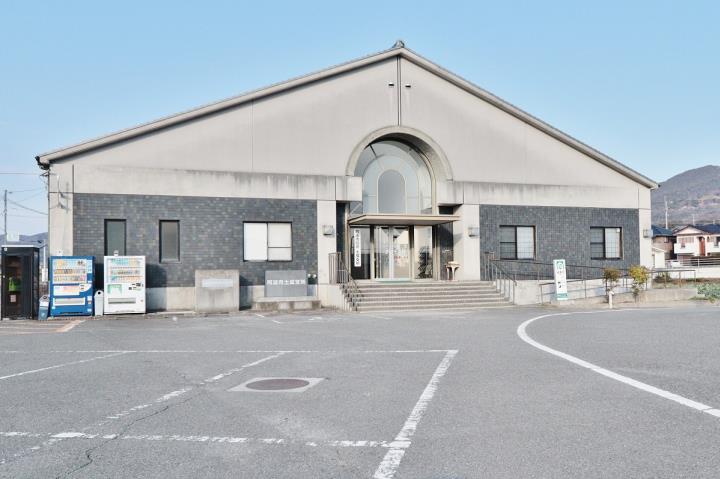 役所　阿波市土成支所（役所）まで3034m