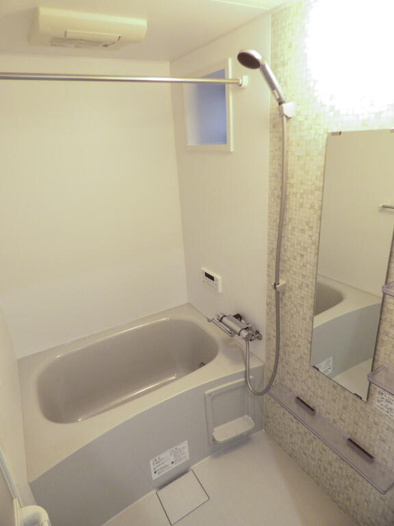 バス・シャワールーム　浴室