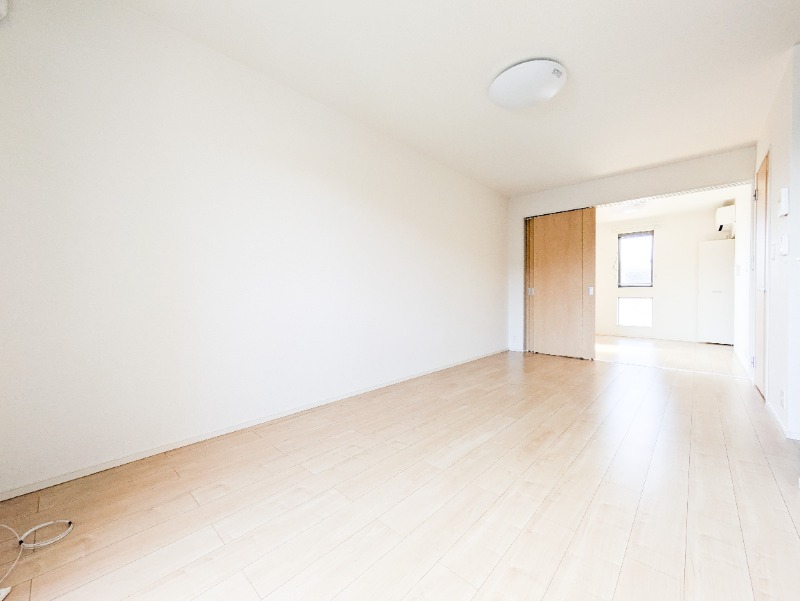 居室・リビング　図面と現状に相違がある場合には現状を優先