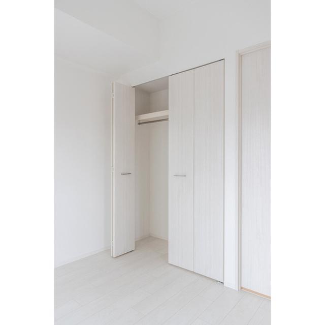 収納　エスリード難波ザ・メゾン　クローゼット