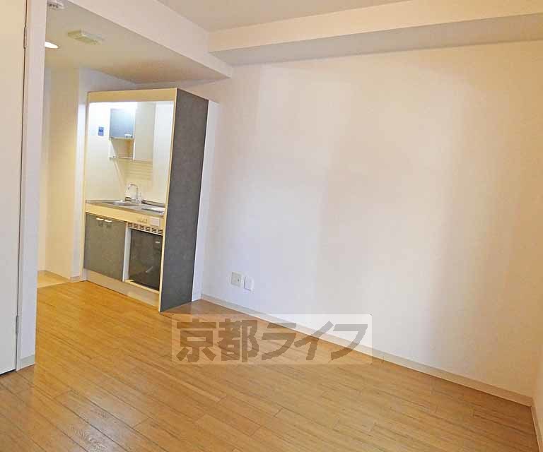 居室・リビング　落ち着く空間のお部屋です。