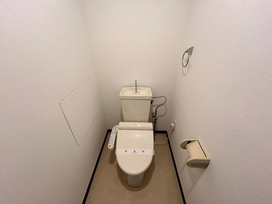 トイレ　※別部屋の写真です