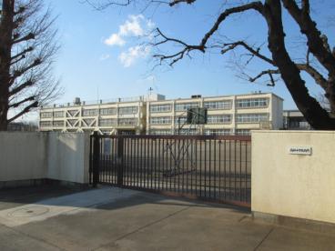 小学校　立川市立西砂小学校（小学校）まで633m
