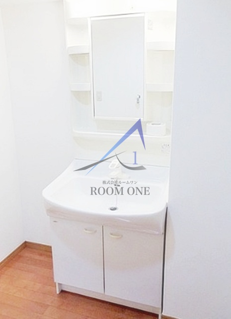 洗面設備　独立洗面台です。