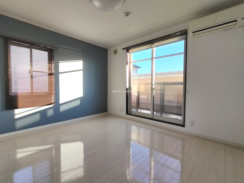 居室・リビング　※別部屋参考