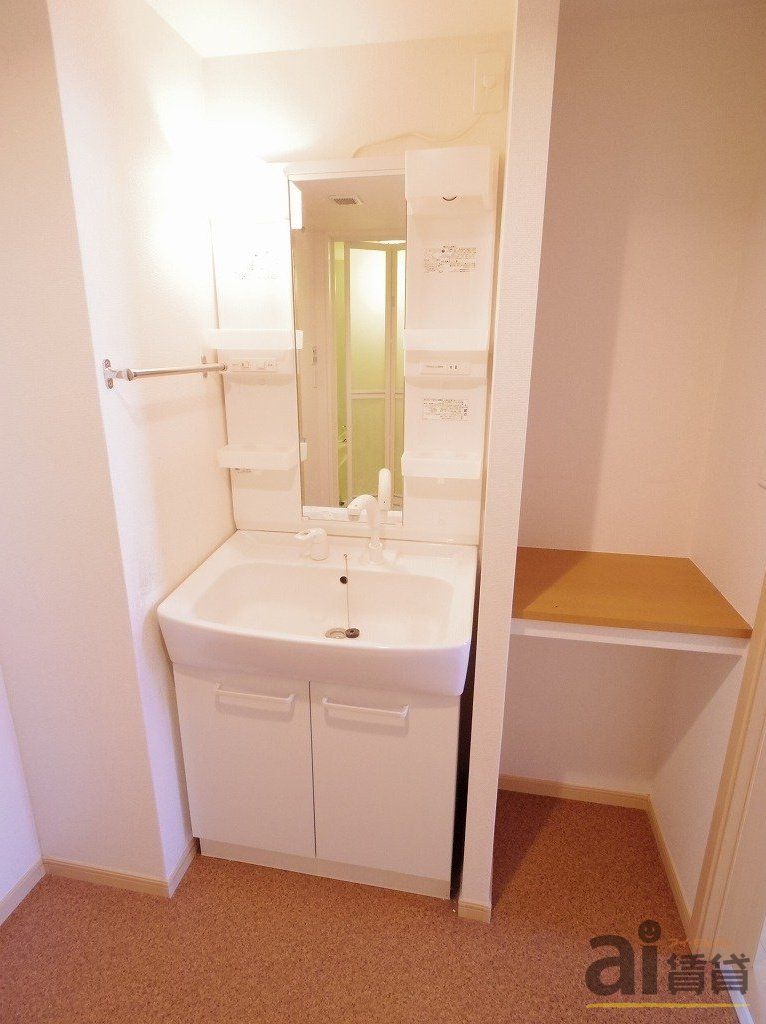 洗面設備　※同仕様写真です