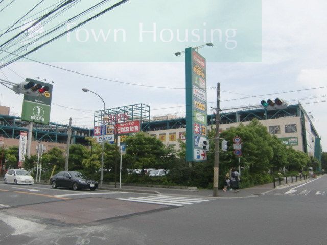 ショッピングセンター　SHOPS（ショッピングセンター）まで1210m