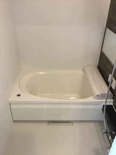 バス・シャワールーム　浴室