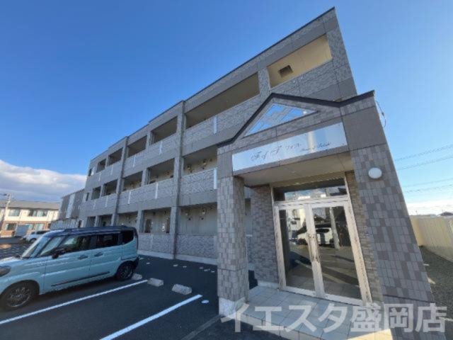 建物外観　外観写真（昼）