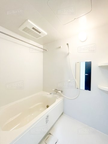 バス・シャワールーム　綺麗なお風呂です♪