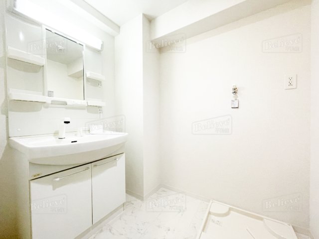 洗面設備　広い洗面スペースです★