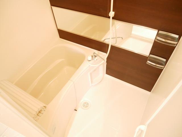 バス・シャワールーム　浴室