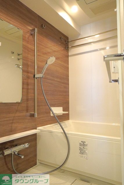 バス・シャワールーム　※写真は同タイプ住戸です。