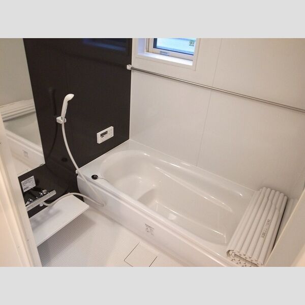 バス・シャワールーム　日々の暮らしに欠かせないお風呂です