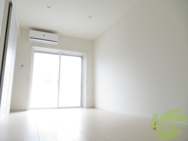 居室・リビング　７．５３帖の洋室です。広々としていますね。