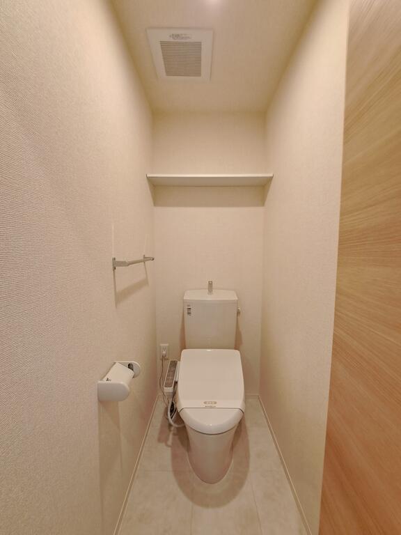 トイレ　●温水洗浄便座付きのトイレ♪