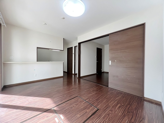 居室・リビング　ＬＤＫ１２．７帖