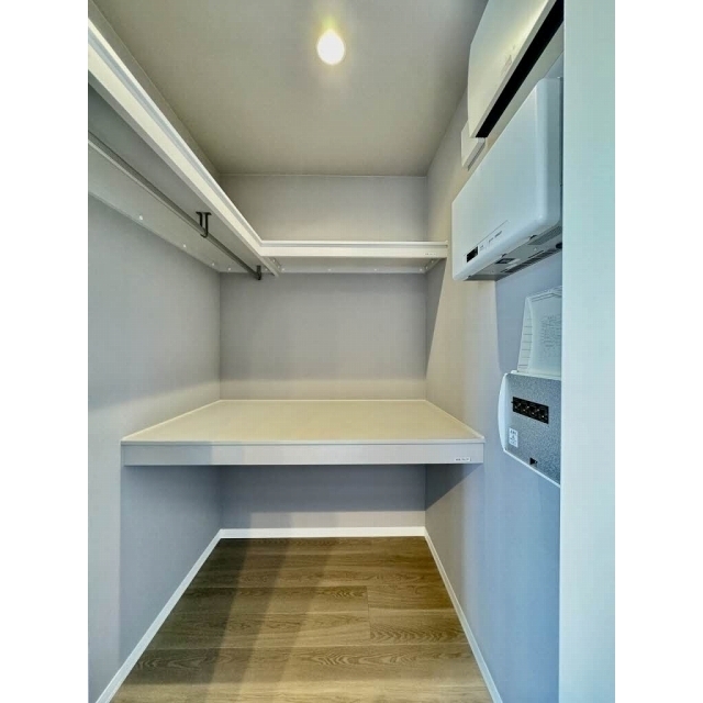 収納　ウォークインクローゼット