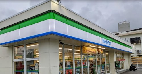 コンビニ　沖縄ファミリーマート 南城馬天入口店（コンビニ）まで1310m