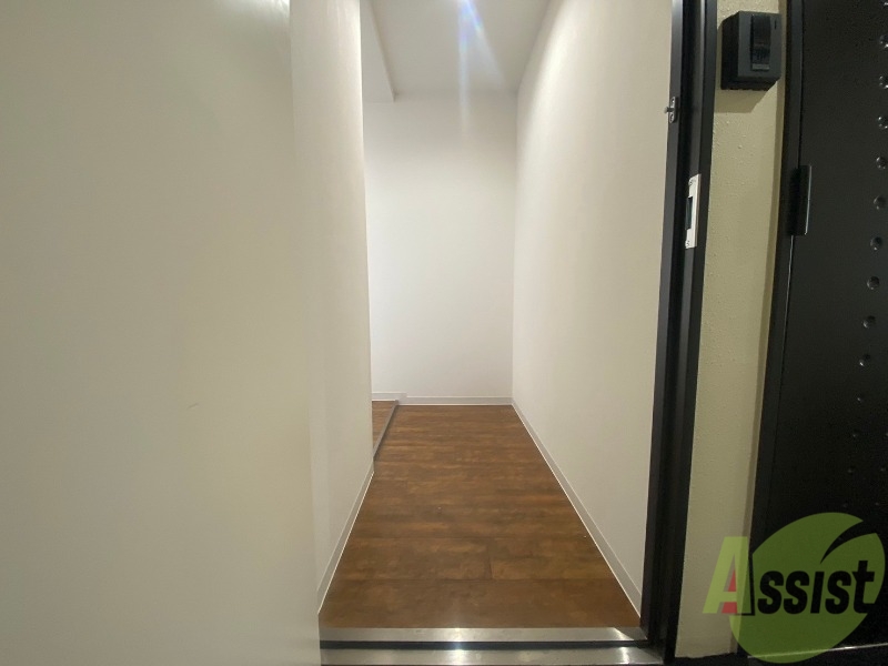 玄関　玄関の様子です。明るい印象ですね。気分もあがりそう。