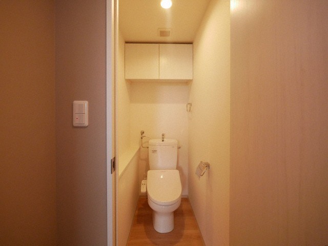 トイレ　ウォシュレット付きトイレです♪