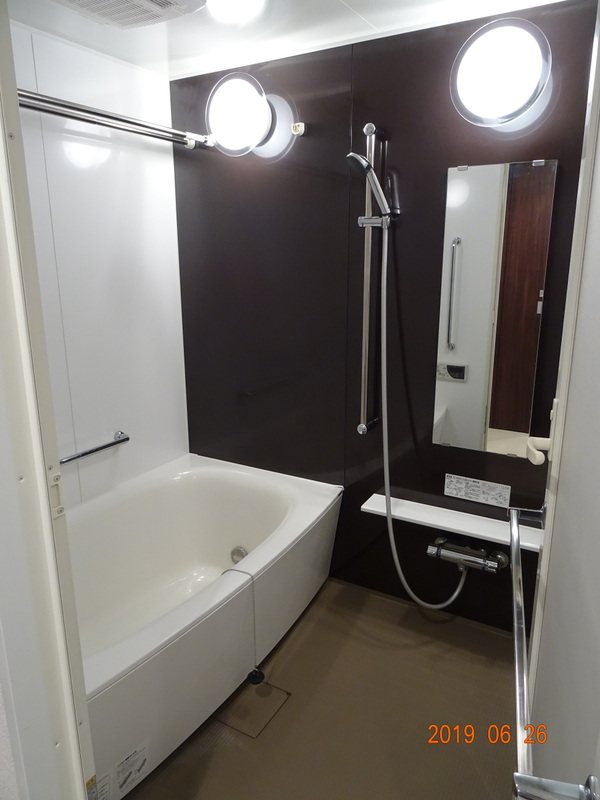 バス・シャワールーム　キレイな浴室です。