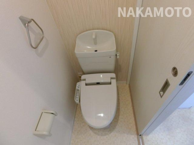 トイレ　温水洗浄便座★