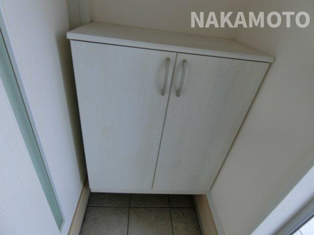 玄関　シューズボックス完備