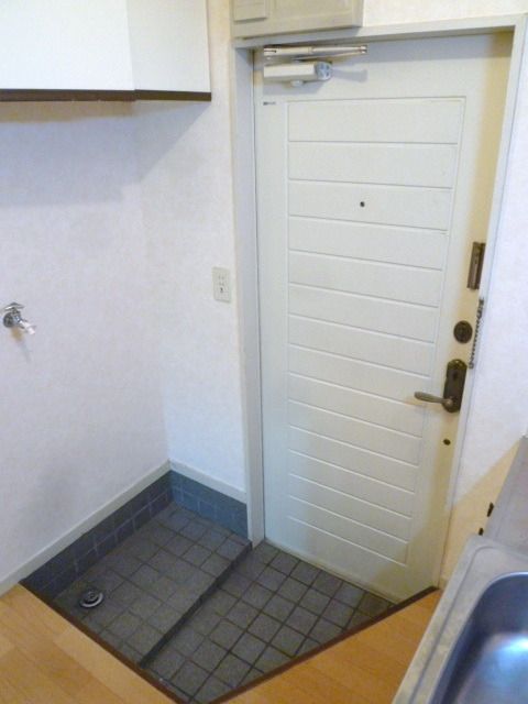 玄関　別部屋参考写真