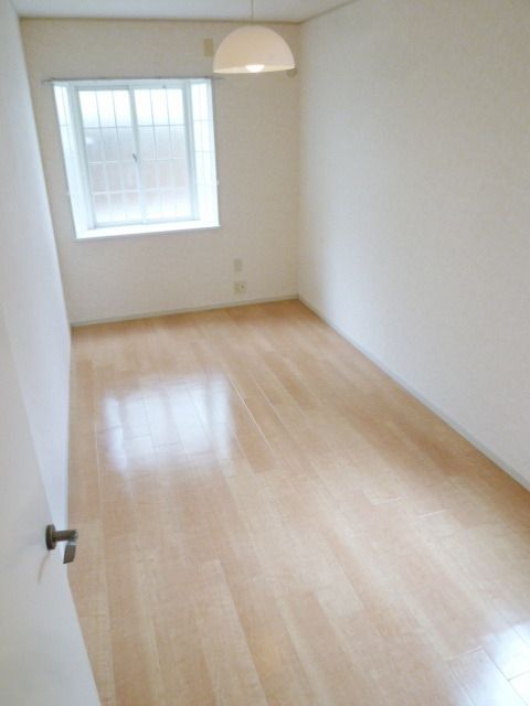 居室・リビング　別部屋参考写真